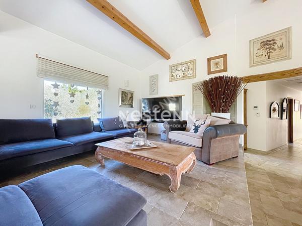 Maison Lauris 5 pièce(s) 150 m2