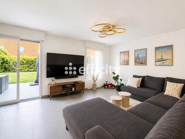 Maison
         6 pièces
        - 121 m² 314 900 € *