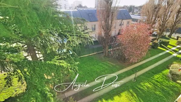 Appartement à vendre 4 pièces de 77 m²