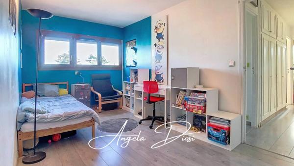 Appartement à vendre 4 pièces de 77 m²