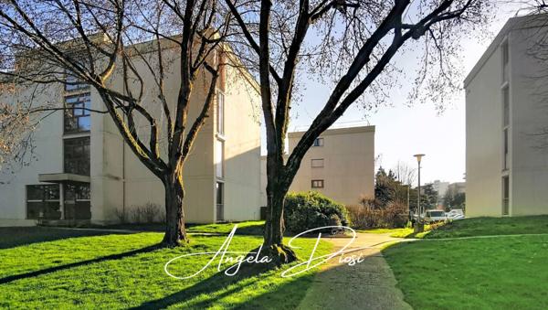 Appartement à vendre 4 pièces de 77 m²