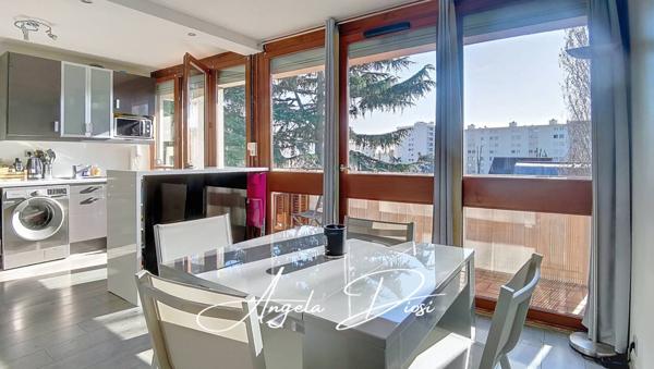Appartement à vendre 4 pièces de 77 m²