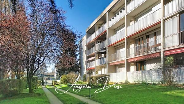 Appartement à vendre 4 pièces de 77 m²