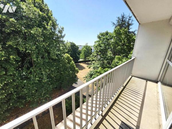 SAINT HERBLAIN Bourg - T3 dans un parc 