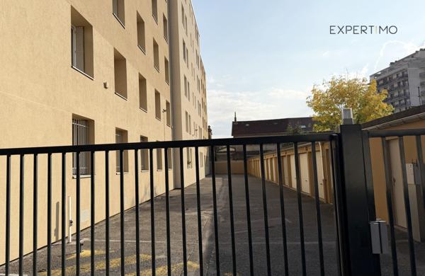 Grenoble (38100) Grenoble Les Eaux-Claires – T3 53 m² + garage