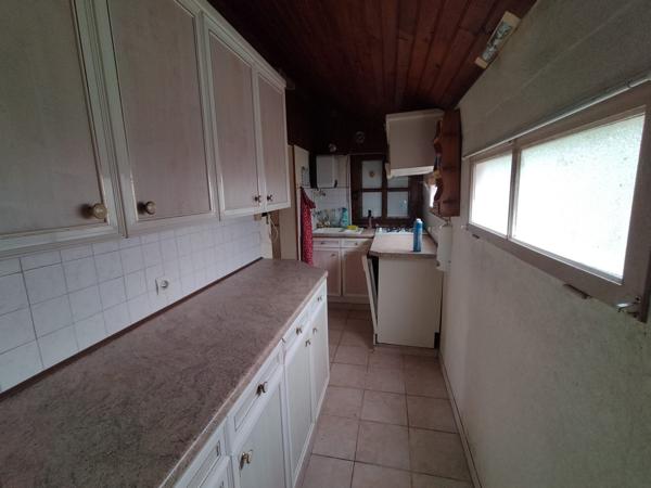 À vendre - Maison, 4 pièces située à Loir en Vallée (72340)