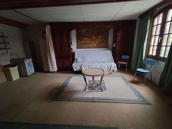 À vendre - Maison, 4 pièces située à Loir en Vallée (72340)