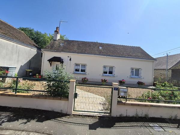 À vendre - Maison individuelle, 2 pièces située à Sainte-Jamme-sur-Sarthe (72380)