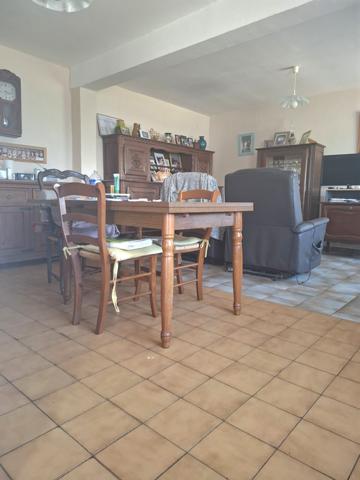 À vendre - Maison individuelle, 2 pièces située à Sainte-Jamme-sur-Sarthe (72380)