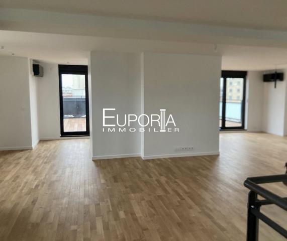 Penthouse 104m2 vue Tour Eiffel