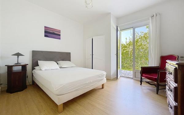 Maison à vendre    6 pièces • 197 m2 Guéthary