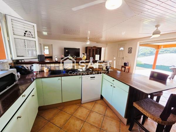 Charmante Villa de plain-pied avec beau terrain piscinable