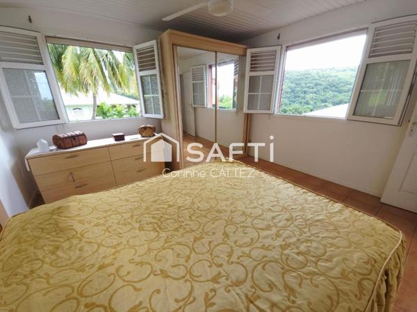 Charmante Villa de plain-pied avec beau terrain piscinable