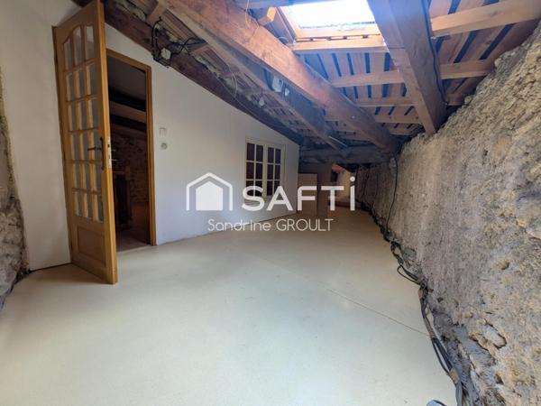 CHARMANTE MAISON DE VILLAGE T4