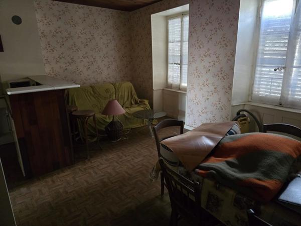 Vente Maison de village 10 pièces 246 m2 à Ardes