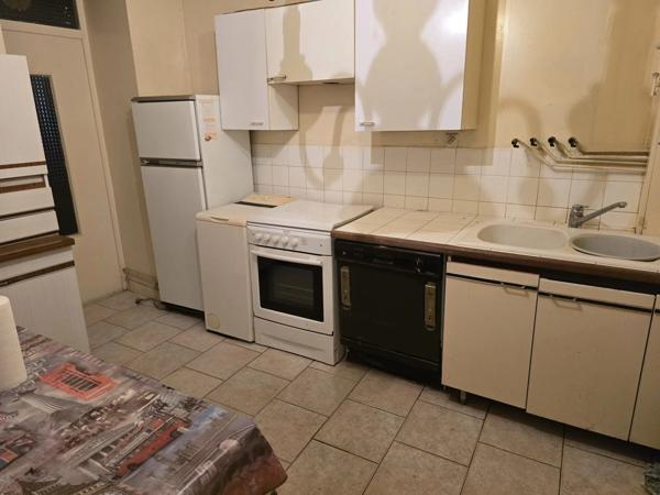 Vente Maison de village 10 pièces 246 m2 à Ardes