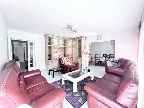 Appartement à vendre 5 pièces de 106 m²