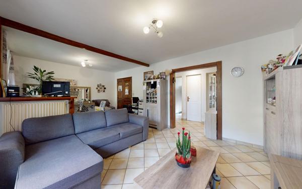 Appartement à vendre    3 pièces • 60 m2 Décines-Charpieu