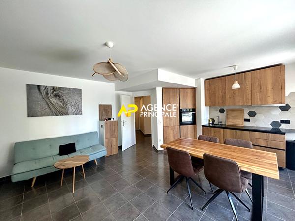 Appartement 3 pièce(s) €296 000 ** - Référence 4394