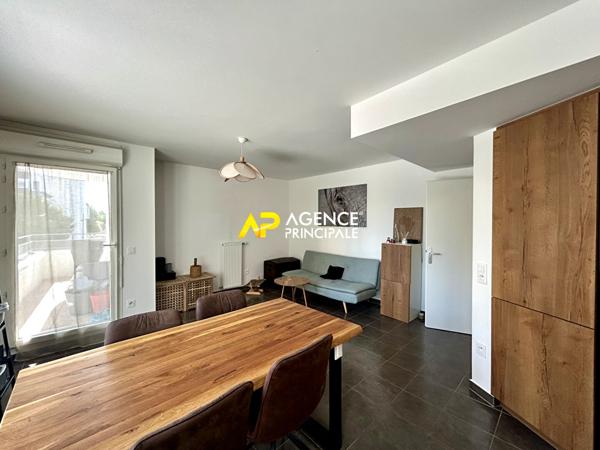 Appartement 3 pièce(s) €296 000 ** - Référence 4394
