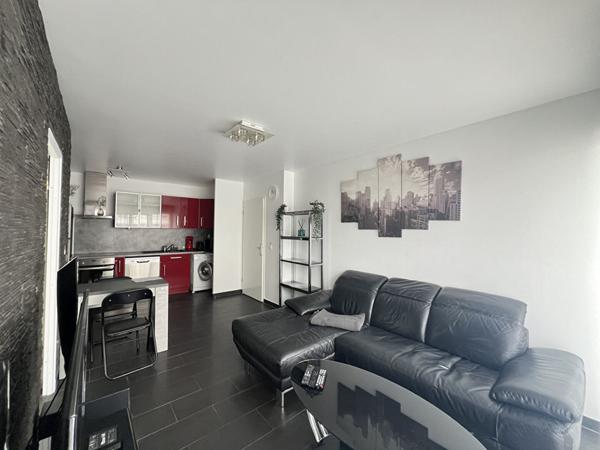 Appartement Drancy 3 pièce(s) 56 m2 parking
