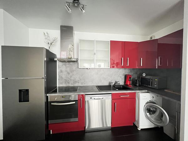 Appartement Drancy 3 pièce(s) 56 m2 parking