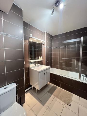 Appartement Drancy 3 pièce(s) 56 m2 parking