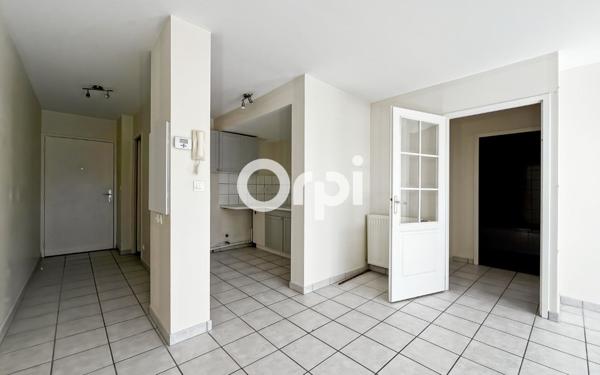 Appartement à vendre    3 pièces • 65,50 m2 Saint-Martin-en-Haut