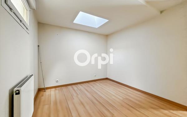 Appartement à vendre    3 pièces • 65,50 m2 Saint-Martin-en-Haut