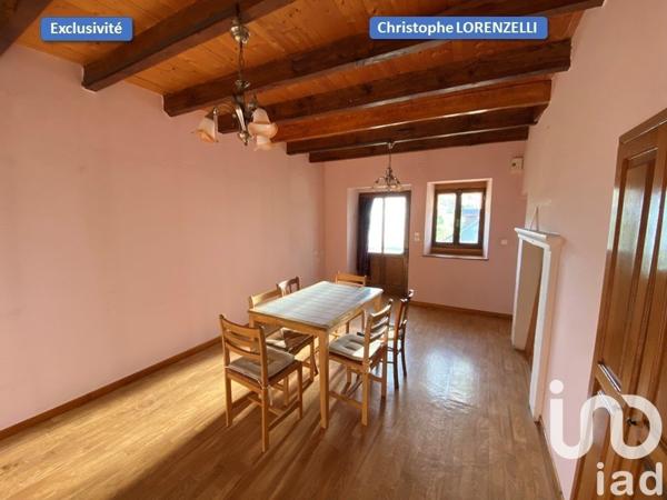 Ferme 5 pièces de 117 m² à Yenne (73170)