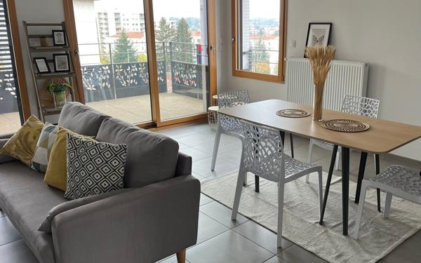 Appartement à vendre    3 pièces • 68,06 m2 Lyon 5