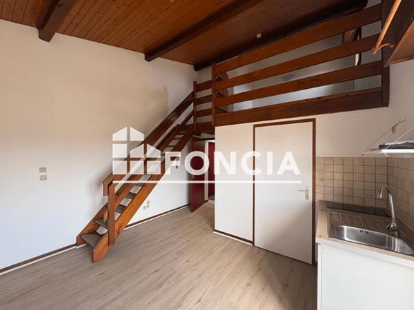 Location Appartement 2 pièces 34.12 m² - 3 PASSAGE PYRENEES Mont De Marsan 40000