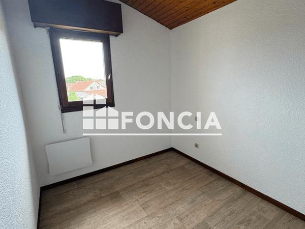 Location Appartement 2 pièces 34.12 m² - 3 PASSAGE PYRENEES Mont De Marsan 40000