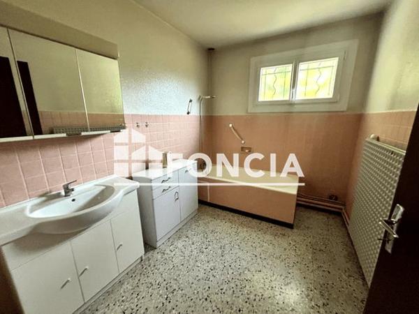 À vendre Maison 6 pièces 137 m² - Montélimar 26200