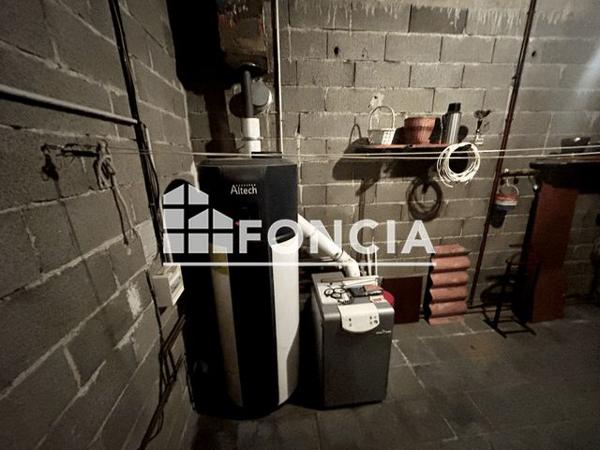 À vendre Maison 6 pièces 137 m² - Montélimar 26200