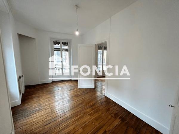 Location Appartement 2 pièces 41 m² - 34 RUE HUMBERT II Grenoble 38000