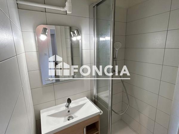 Location Appartement 2 pièces 41 m² - 34 RUE HUMBERT II Grenoble 38000