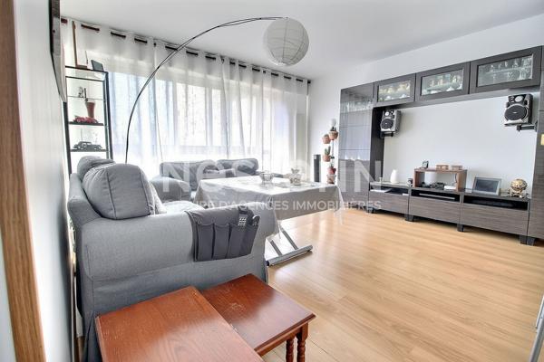 Appartement Courbevoie 4 pièces 76.54 m2 DPE C balcon gardien proche écoles transports et commerces