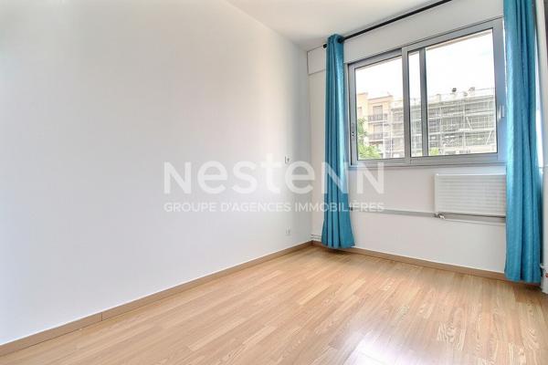 Appartement Courbevoie 4 pièces 76.54 m2 DPE C balcon gardien proche écoles transports et commerces