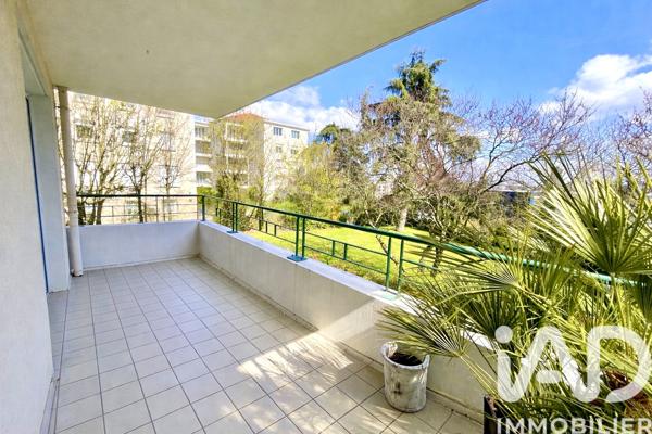 Appartement à vendre 4 pièces 87,8 m² Écully