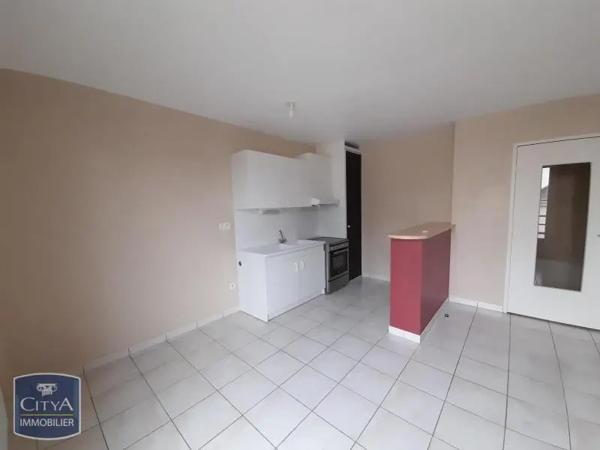 Appartement à louer 2 pièces 45.18m² Le Mans (72000)