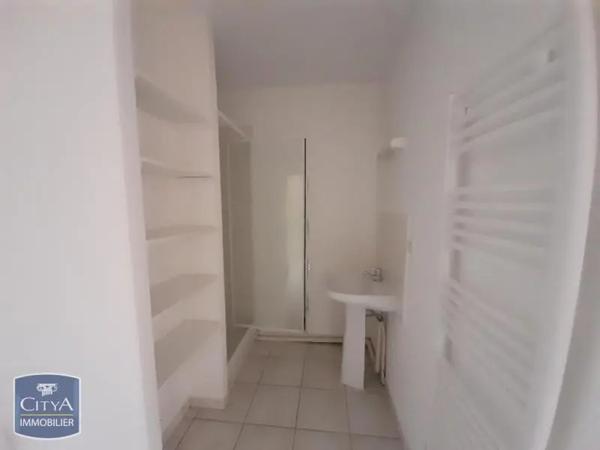 Appartement à louer 2 pièces 45.18m² Le Mans (72000)