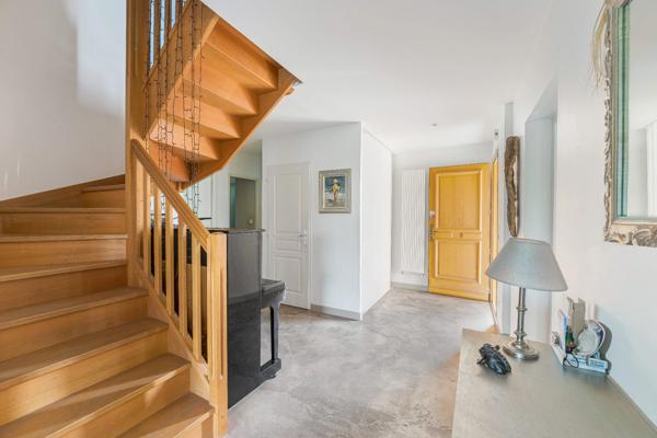Maison à vendre 7 pièces ORNEX (01)