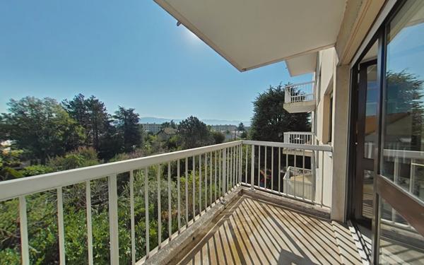 Appartement à louer    1 pièce •  Romans-sur-Isère