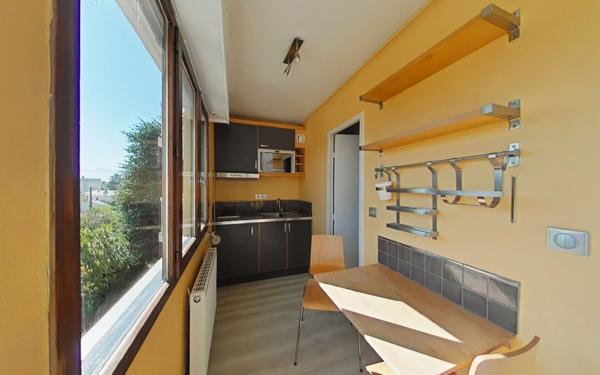 Appartement à louer    1 pièce •  Romans-sur-Isère