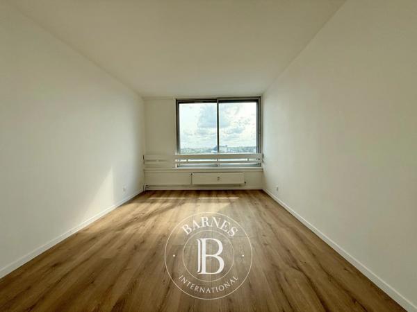 Valenciennes, Appartement 3 Chambres -  162 m² à vendre