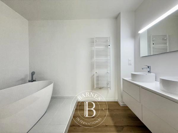 Valenciennes, Appartement 3 Chambres -  162 m² à vendre
