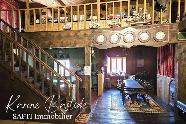 Maison de 330 m² atypique à fort potentiel d’accueil