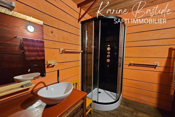 Maison de 330 m² atypique à fort potentiel d’accueil