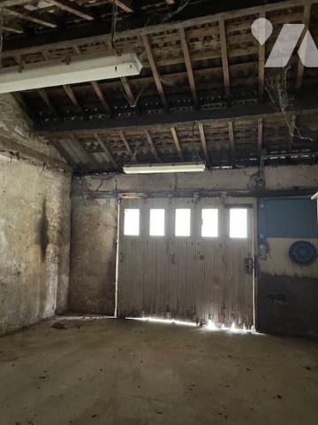 En hameau, au calme, dépendances à réhabiliter, 193m²